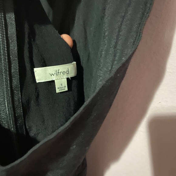 Wilfred Black Dress - Picture 4 of 6